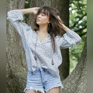 Ulla Johnson Navy Lillian Porcelain Vine Crinkle Floral Blouse Peasant Top